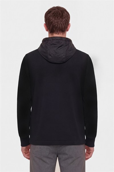 Giotelli Erkek Siyah Normal Kesim Regular Fit Fleto Kapaklı Cep Kapişonlu Sweatshirt