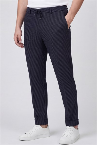 Giotelli Erkek Siyah Dar Kesim Slim Fit Dokuma Yan Cep Lastikli Bel Pantolon