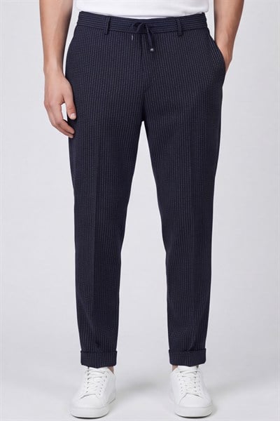 Giotelli Erkek Siyah Dar Kesim Slim Fit Dokuma Yan Cep Lastikli Bel Pantolon