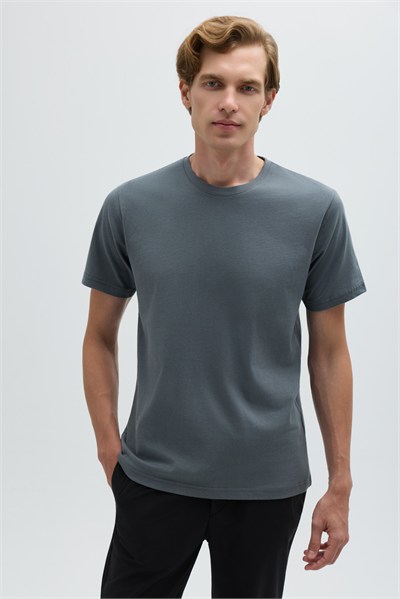 Açık Füme %100 Pamuk Bisiklet Yaka Düz Renk Basic T-Shirt