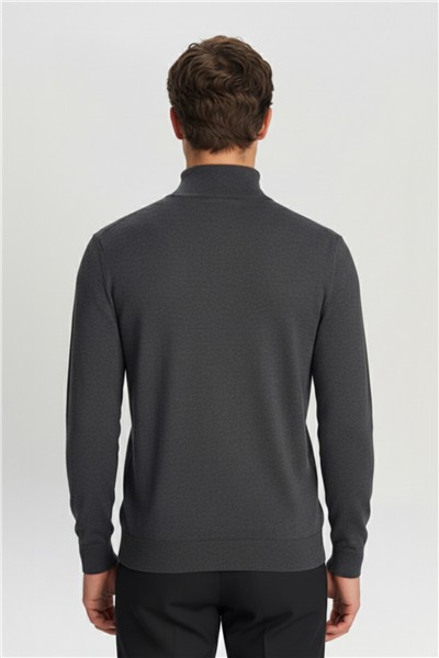 Erkek Antrasit Normal Kesim Regular Fit Pamuklu Yarım Balıkçı Yaka Triko Kazak