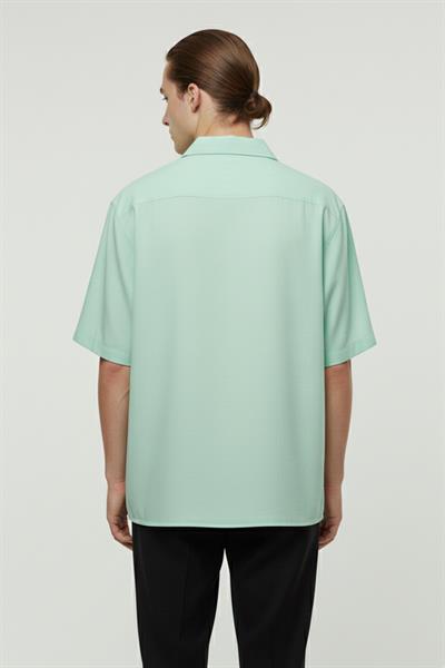 Giotelli Mint Oversize %100 Tencel Apaş Yaka Kısa Kol Erkek Gömlek