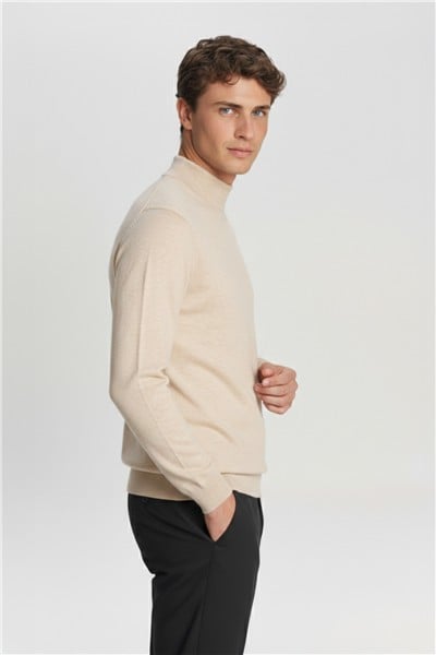 Bej Regular Fit Pamuklu Yarım Balıkçı Yaka Erkek Triko Kazak