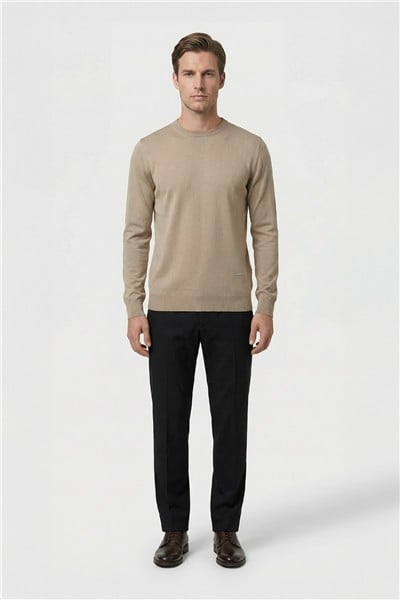 Standart Fit Bej Yün Karışımlı Sıfır Yaka Düz Desen Triko Kazak