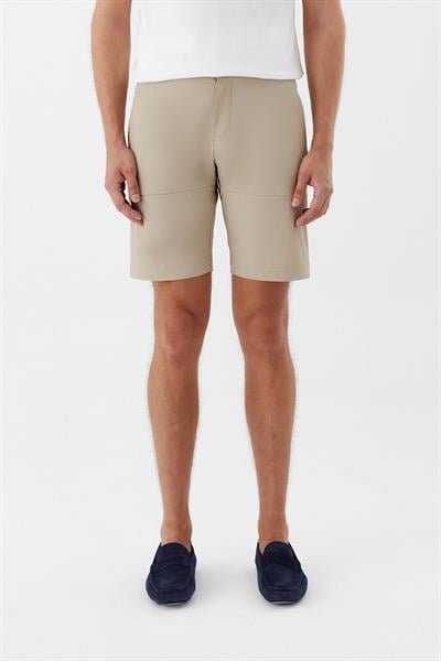 Erkek Bej Normal Kesim Regular Fit Pamuklu Yan Cep Normal Bel Bermuda Şort