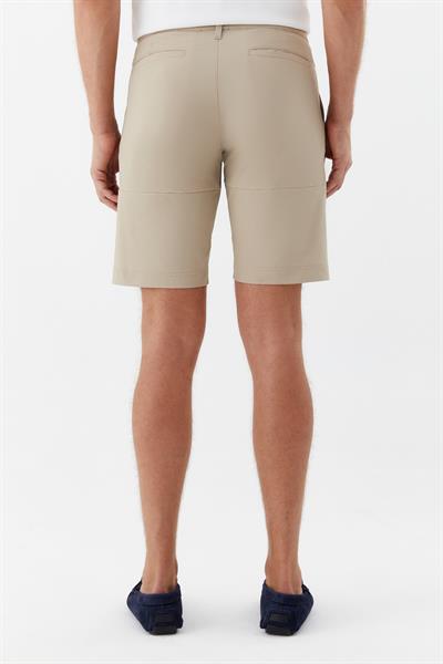 Erkek Bej Normal Kesim Regular Fit Pamuklu Yan Cep Normal Bel Bermuda Şort