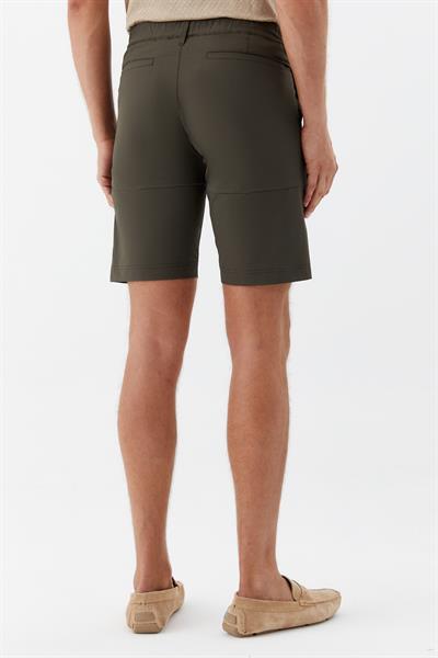 Erkek Haki Normal Kesim Regular Fit Pamuklu Yan Cep Normal Bel Bermuda Şort