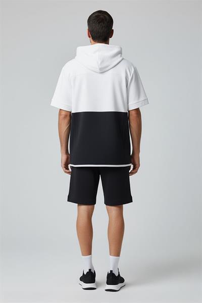 Giotelli Erkek Siyah-Beyaz Geniş Kesim Oversize Fit Pamuklu Lastikli Bel Bermuda Şortlu Alt Üst Takım