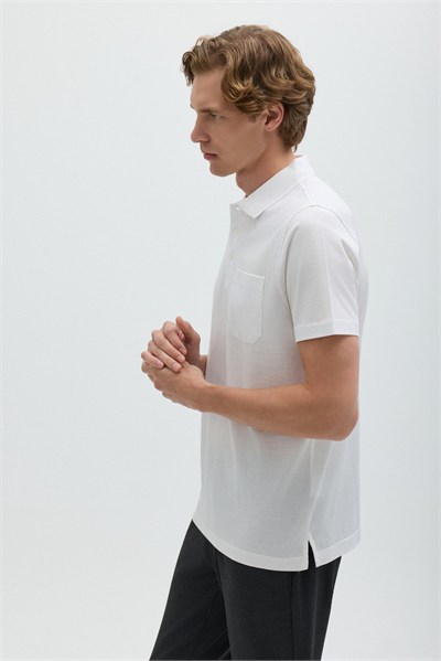 Beyaz %100 Pamuk Cepli Polo Yaka T-shirt