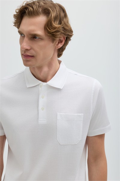 Beyaz %100 Pamuk Cepli Polo Yaka T-shirt