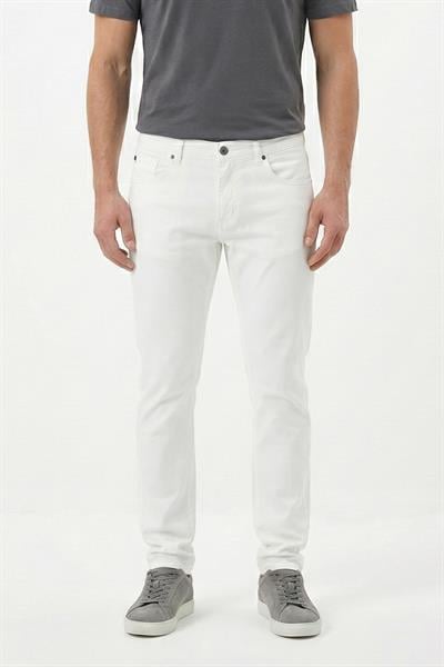 Giotelli Erkek Beyaz Dar Kesim Slim Fit Dokuma Normal Bel Beş Cep Denim Pantolon