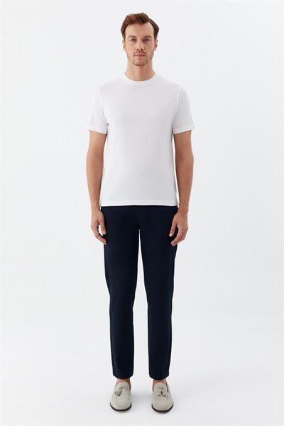 Beyaz %100 Pamuk Regular Fit Bisiklet Yaka Basic T-shirt