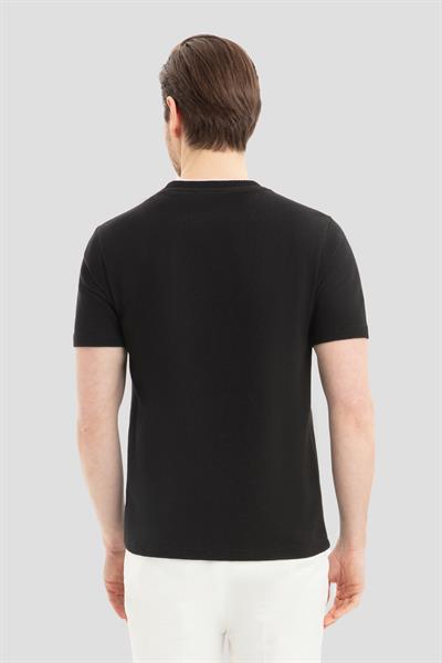 Siyah Bisiklet Yaka Dokulu Erkek T-Shirt – Regular Fit
