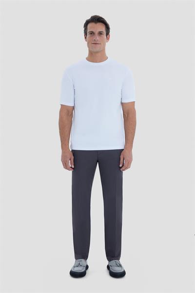 Beyaz Regular Fit Bisiklet Yaka Erkek T-Shirt