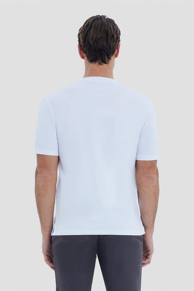 Beyaz Regular Fit Bisiklet Yaka Erkek T-Shirt