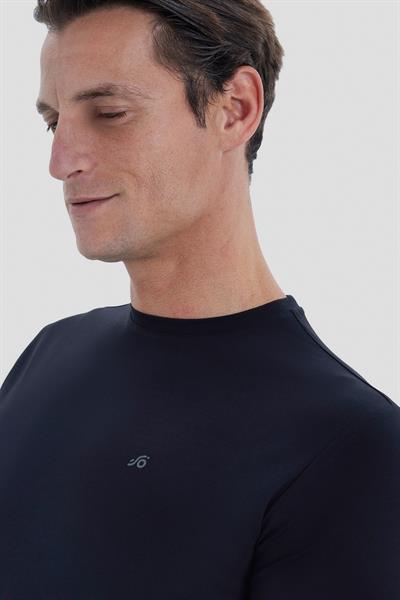 Siyah Regular Fit Örme Bisiklet Yaka Tişört