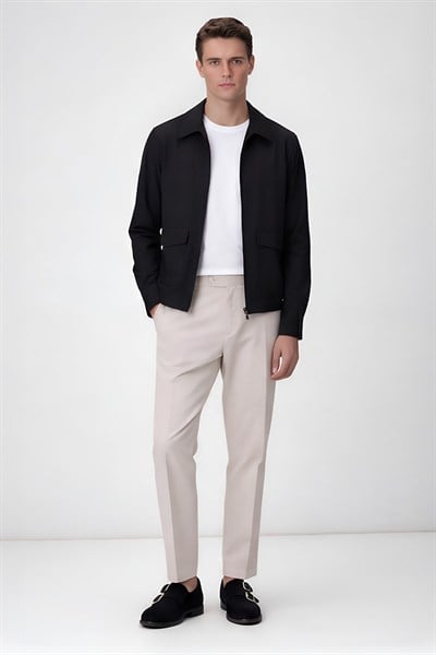 Erkek Siyah Normal Kesim Regular Fit Viskon Fleto Kapaklı Cep Astarsız Klasik Yaka Fermuarlı Bomber Mont