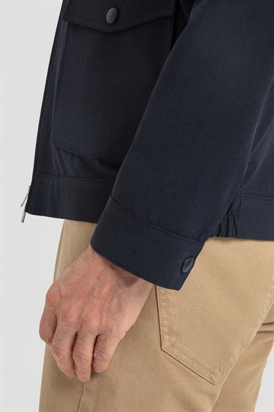 Erkek Lacivert Regular Fit Klasik Yaka Kapaklı Cepli Bomber Mont