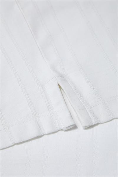 Düğmeli Jakar Desenli Polo Yaka Erkek T-Shirt Beyaz