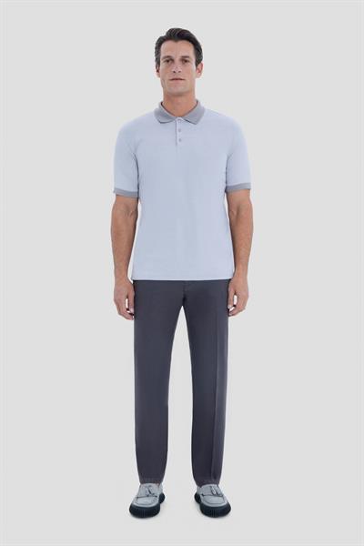 Gri Regular Fit Polo Yaka Erkek Tişört – Mikro Desenli