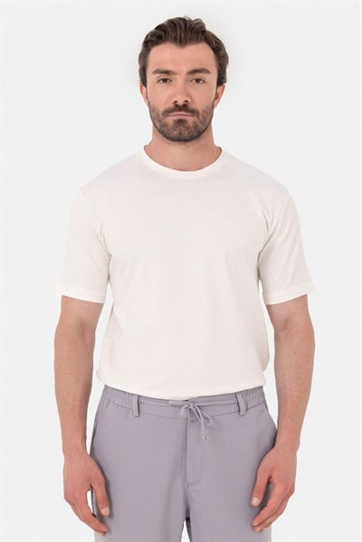 Ekru %100 Pamuk Bisiklet Yaka Düz Renk Basic T-Shirt