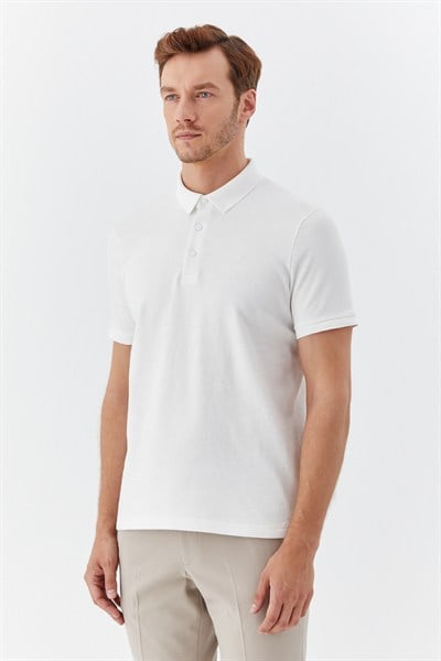 Ekru 100% Pamuk Çıtçıt Kapama Polo Yaka Kısa Kollu T-shirt