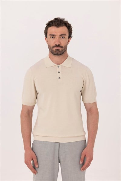 Bej Regular Fit Göğüs Nakış Detaylı Polo Yaka Triko T-shirt