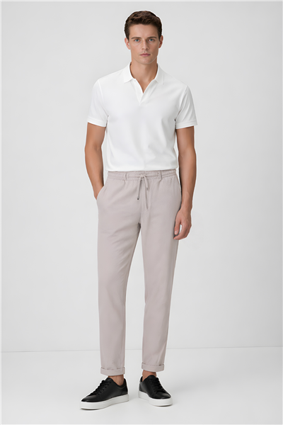 Erkek Bej Regular Fit Standart Boy Dokuma Armürlü Jogger Pantolon