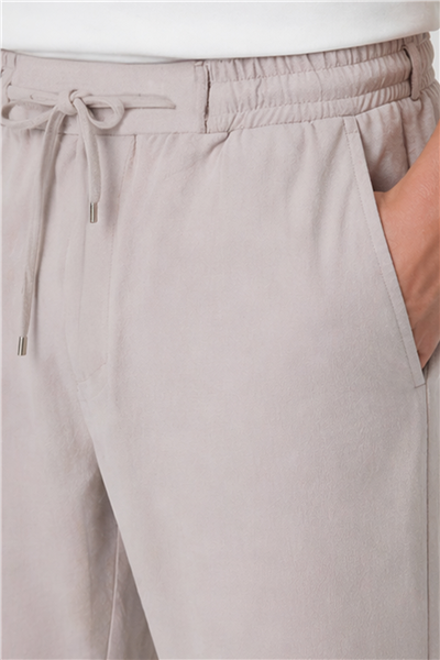 Erkek Bej Regular Fit Standart Boy Dokuma Armürlü Jogger Pantolon