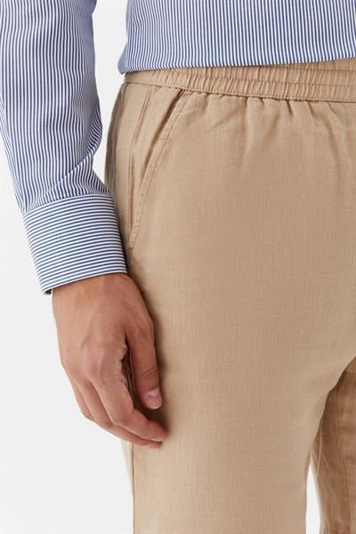 Erkek Kum Rengi Bermuda Şort 