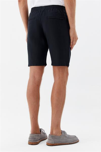 Erkek Siyah Normal Kesim Regular Fit %100 Keten Lastikli Bel Bermuda Şort