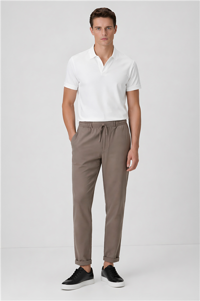 Erkek Kahverengi Regular Fit Standart Boy Dokuma Armürlü Jogger Pantolon