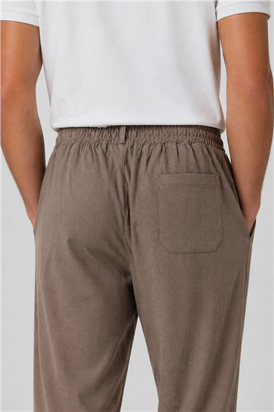 Erkek Kahverengi Regular Fit Standart Boy Dokuma Armürlü Jogger Pantolon
