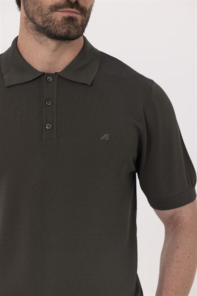 Koyu Yeşil Regular Fit Göğüs Nakış Detaylı Polo Yaka Triko T-shirt
