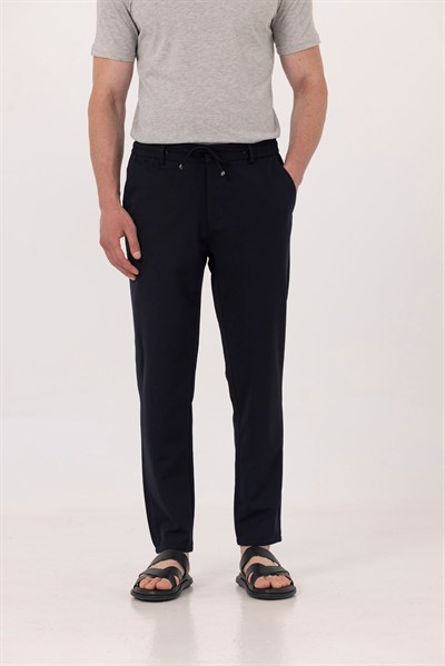Lacivert Dokulu Arka Lastikli Köprü Kemerli Bağcıklı Slim Fit Jogger Pantolon