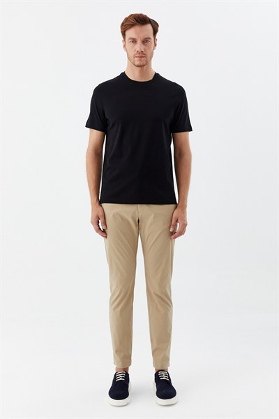 Siyah %100 Pamuk Regular Fit Bisiklet Yaka Basic T-shirt