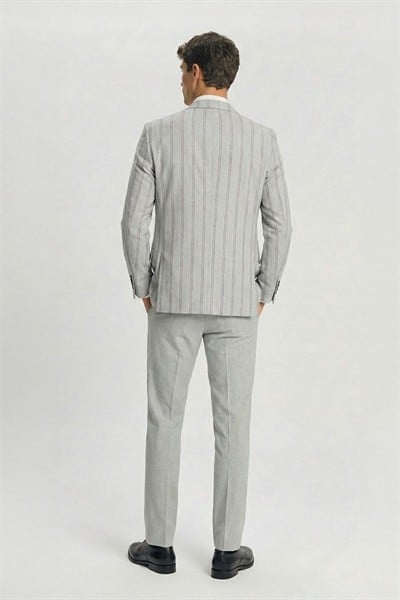 Giotelli Erkek Gri Normal Kesim Regular Fit Viskon Çizgili Mono Yaka Yelekli 6 Drop Takım Elbise