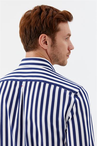 Erkek Lacivert Dar Kesim Slim Fit %100 Pamuk Dokuma Çizgili Düğmeli Yaka Gömlek 