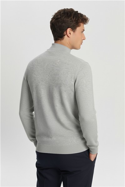 Gri Regular Fit Pamuklu Yarım Balıkçı Yaka Erkek Triko Kazak