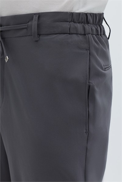 Gri Slim Fit Bel Bağcıklı Paraşüt Pantolon