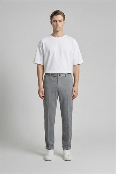 Giotelli Erkek Gri Dar Kesim Slim Fit Viskon Kemerli Bel Duble Paça 6 Drop Pantolon
