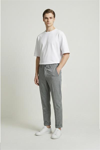 Giotelli Erkek Gri Dar Kesim Slim Fit Viskon Kemerli Bel Duble Paça 6 Drop Pantolon