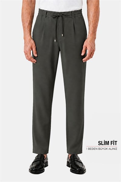 Haki Dokulu Arka Lastikli Köprü Kemerli Bağcıklı Slim Fit Jogger Pantolon