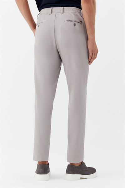 Erkek Gri Normal Kesim Regular Fit Viskon Örme Yan Cep Lastikli Bel Klasik Paça Jogger Pantolon