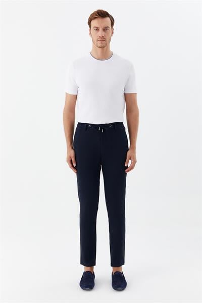 Erkek Lacivert Normal Kesim Regular Fit Viskon Yan Cep Lastikli Bel Jogger Pantolon