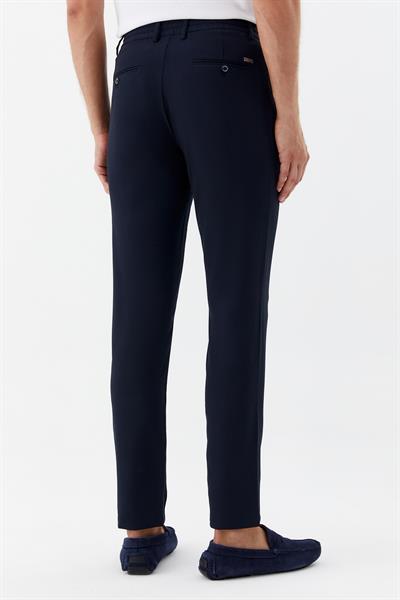 Erkek Lacivert Normal Kesim Regular Fit Viskon Yan Cep Lastikli Bel Jogger Pantolon