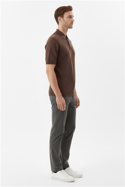 Erkek Kahve Slim Fit %100 Pamuk Desenli Triko Polo Yaka Tişört
