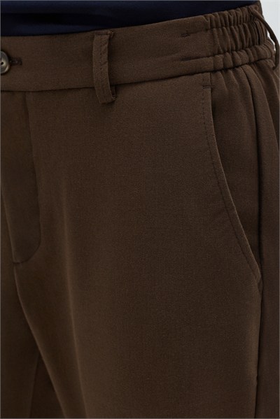 Kahve Yanı Lastikli Köprülü Kemerli Jogger Pantolon