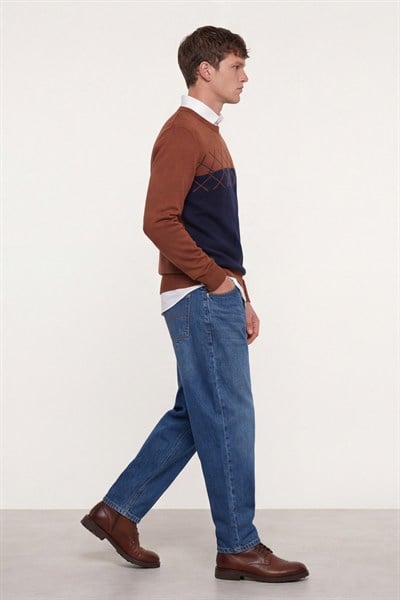 Erkek Kiremit-Siyah Normal Kesim Regular Fit Yünlü Dokuma Desenli Triko Kazak