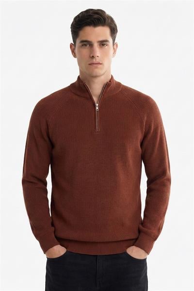 Erkek Kiremit Dar Kesim Slim Fit Dokulu Örme Fermuarlı Yarım Balıkçı Yaka Triko Kazak
